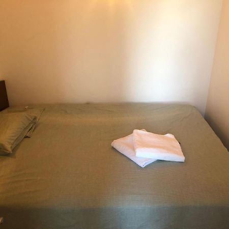 Lovely 1 Bedroom Apartment Close To Old Town Boekarest Buitenkant foto
